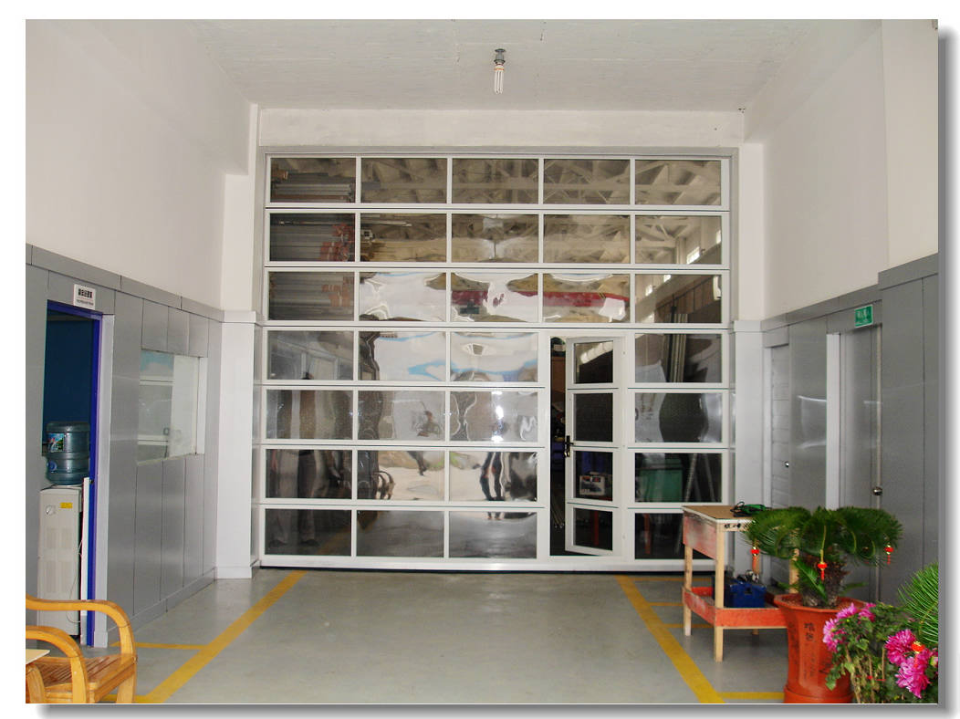 【经验】电动门的工作原�?矛_��庄�R库门安装